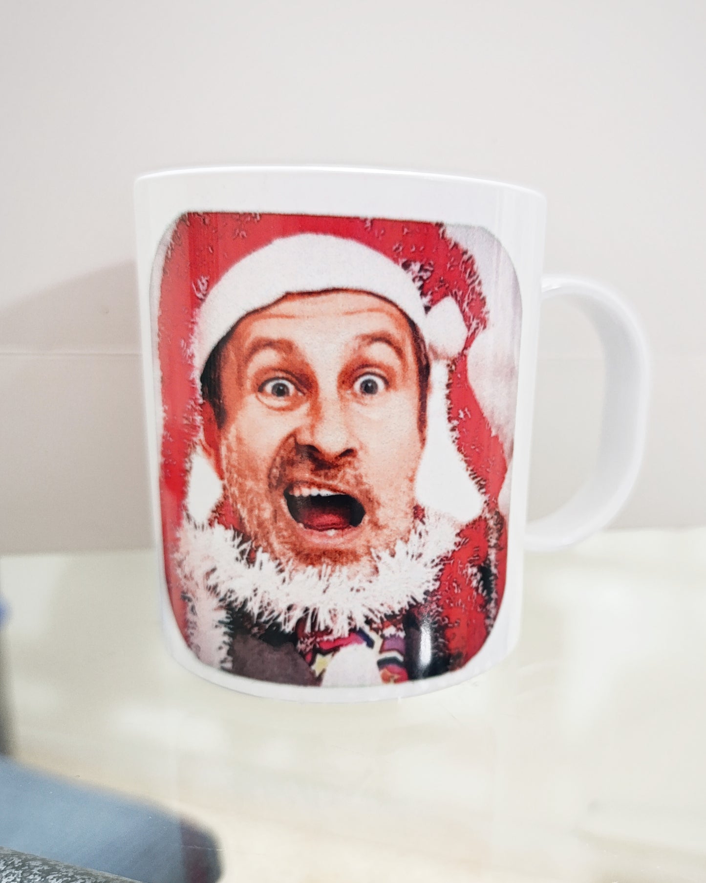 Plastic drinking mug